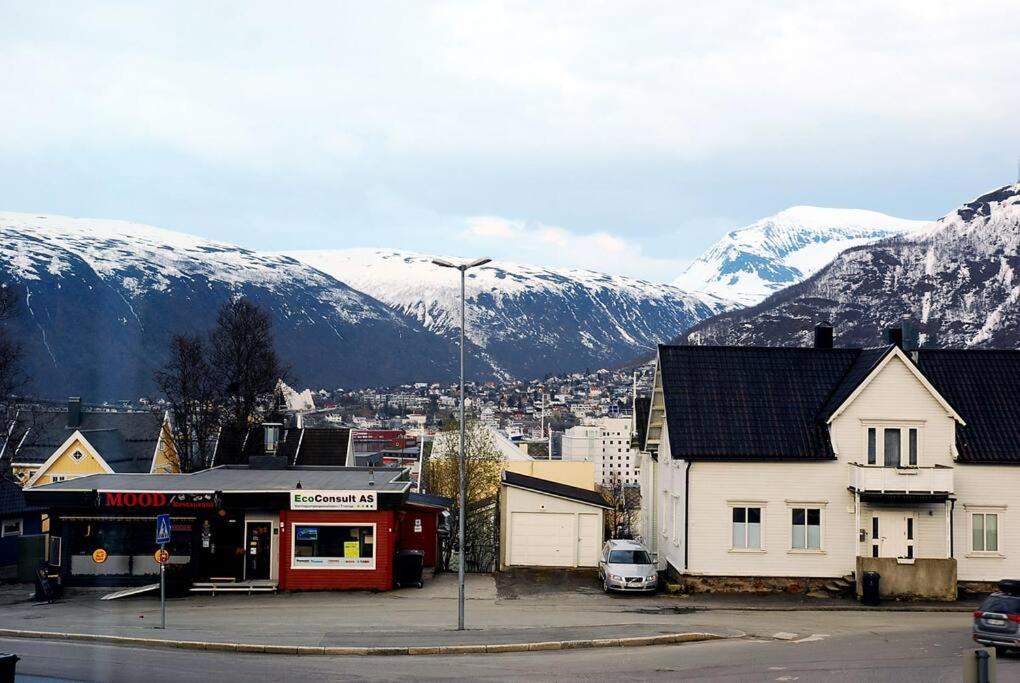 Central With A View Tromso Exterior photo